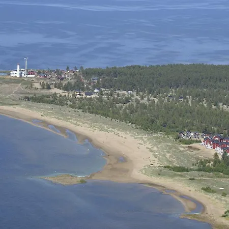 Luotsihotelli - Arctic Lighthouse * היילואוטו