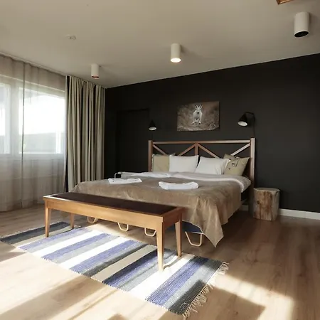 Luotsihotelli - Arctic Lighthouse מלון