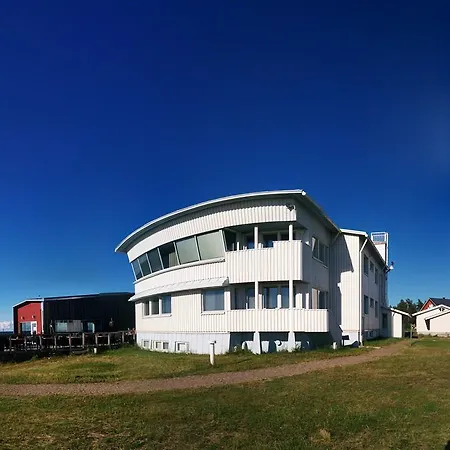 מלון Luotsihotelli - Arctic Lighthouse