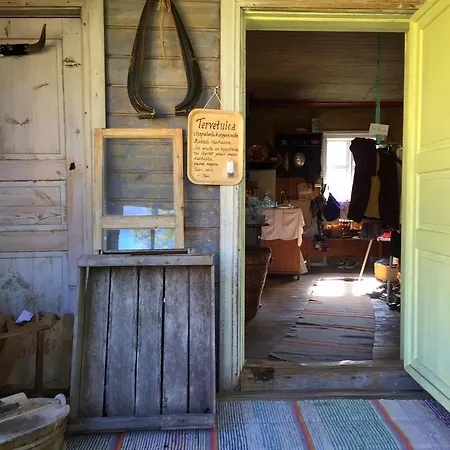 מלון Luotsihotelli - Arctic Lighthouse