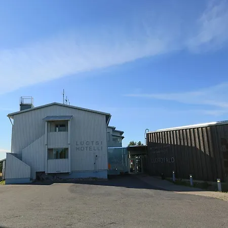 Luotsihotelli - Arctic Lighthouse מלון היילואוטו