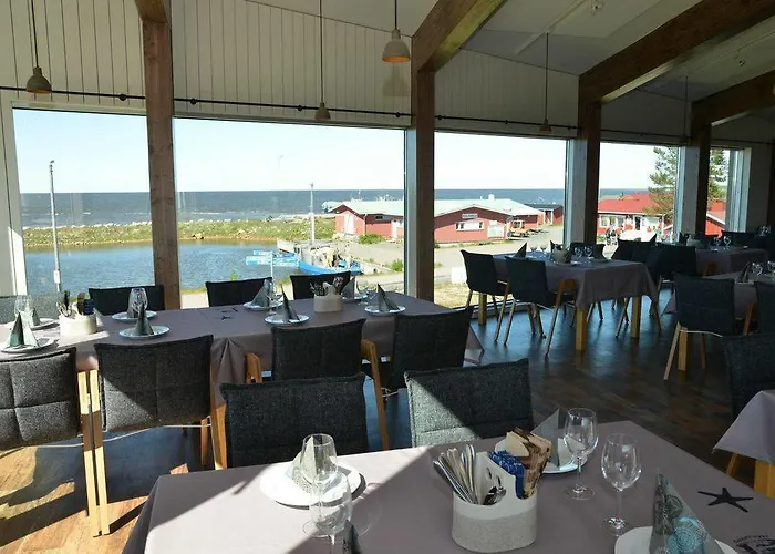 Hotel Luotsihotelli - Arctic Lighthouse