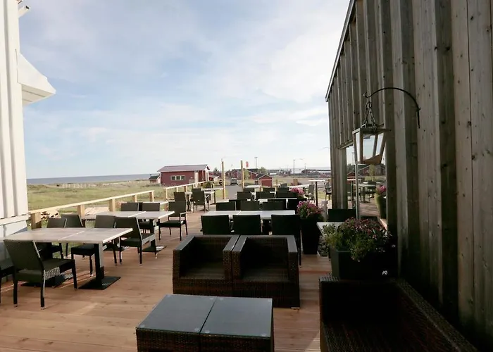 Hotel Luotsihotelli - Arctic Lighthouse Hailuoto