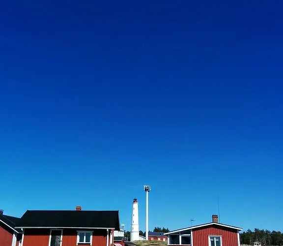 Luotsihotelli - Arctic Lighthouse Hotel *